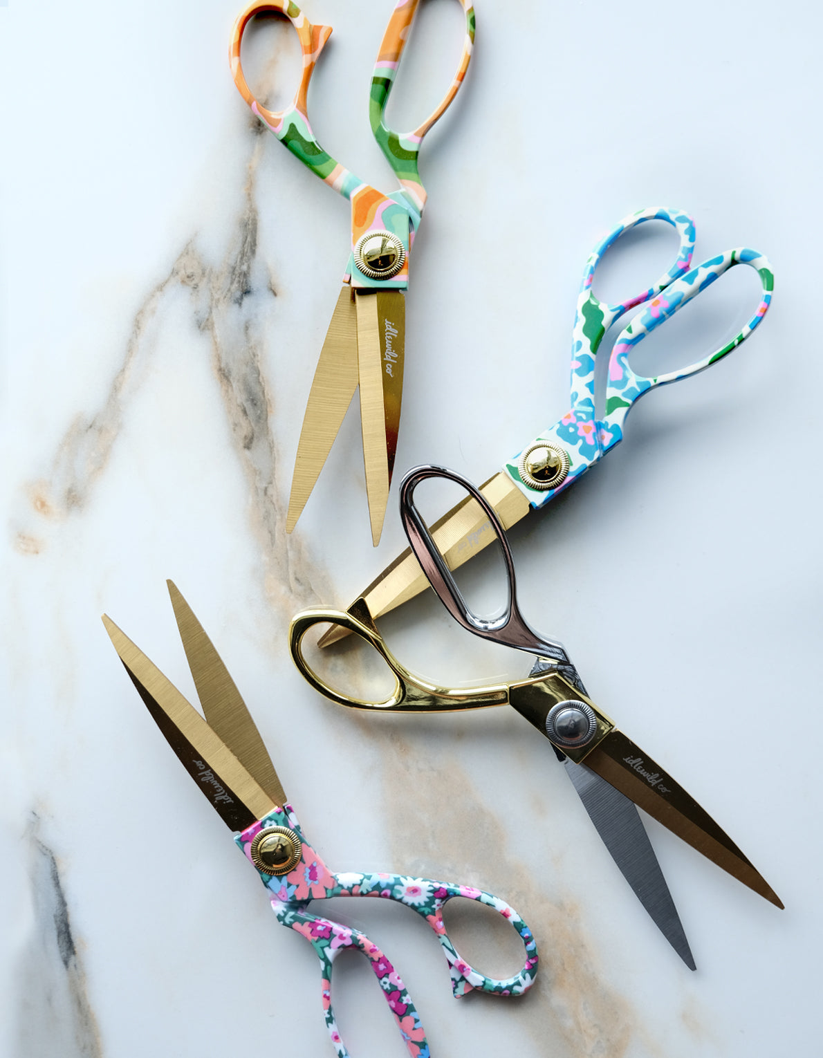 Designer Scissors | Marbled Rainbow