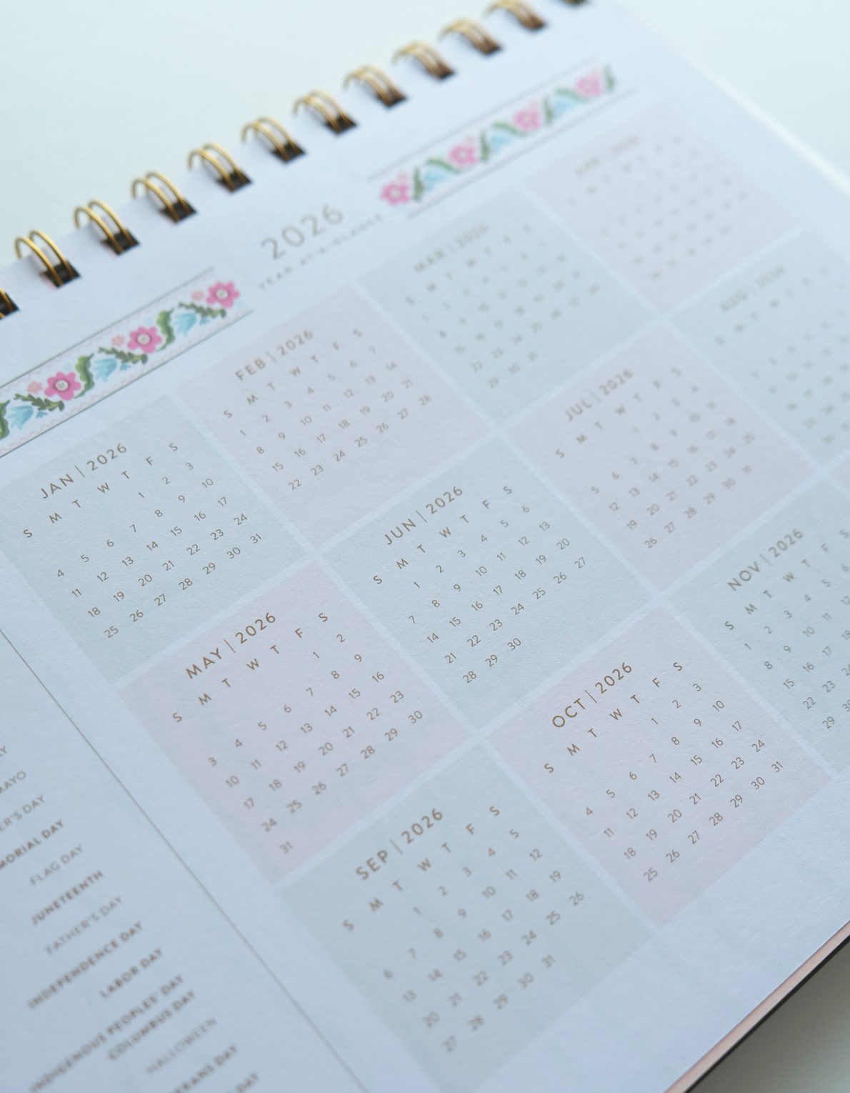 Block Print Floral 2026 Desktop Planner