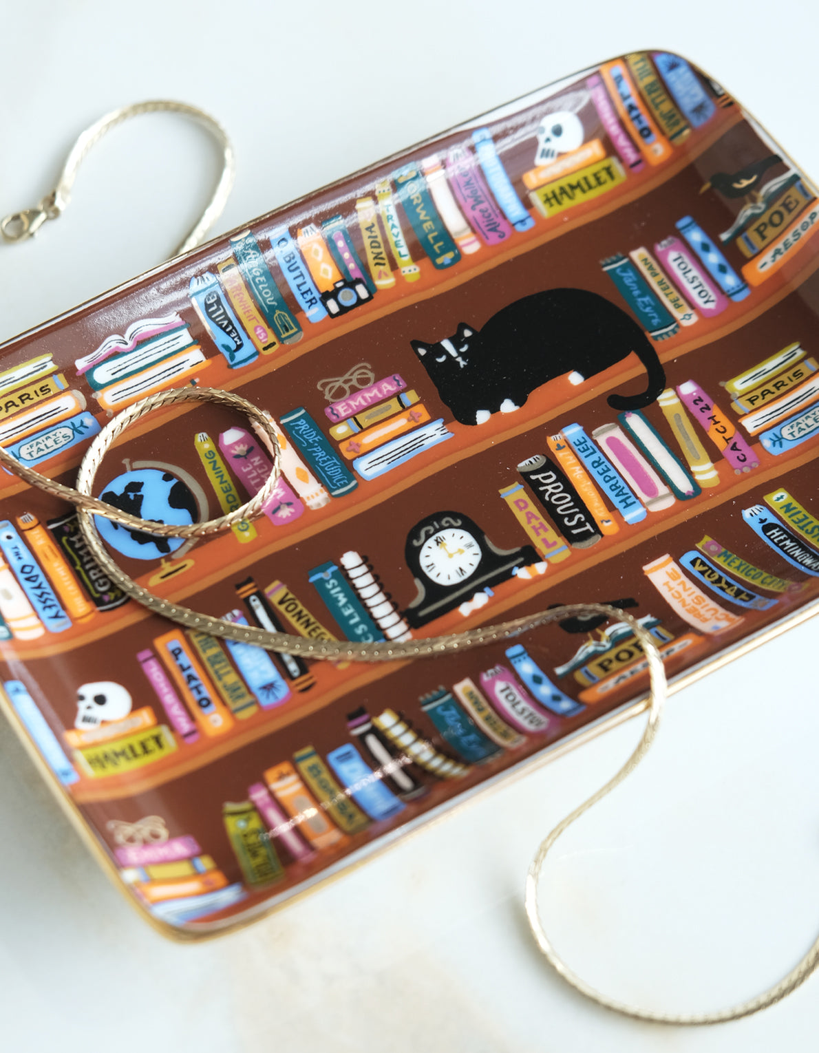Porcelain Trinket Tray | Bookshelf